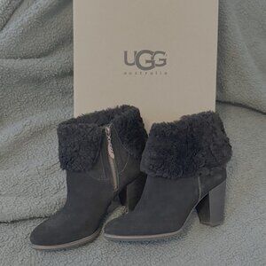Ugg - Charlee Ankle Boot - Black - Suede/Sheepskin